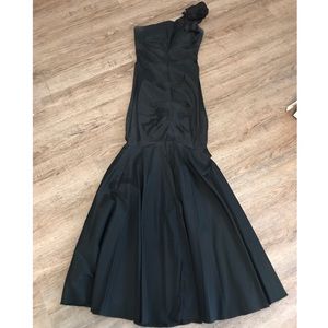 Mermaid style Caché Black Dress